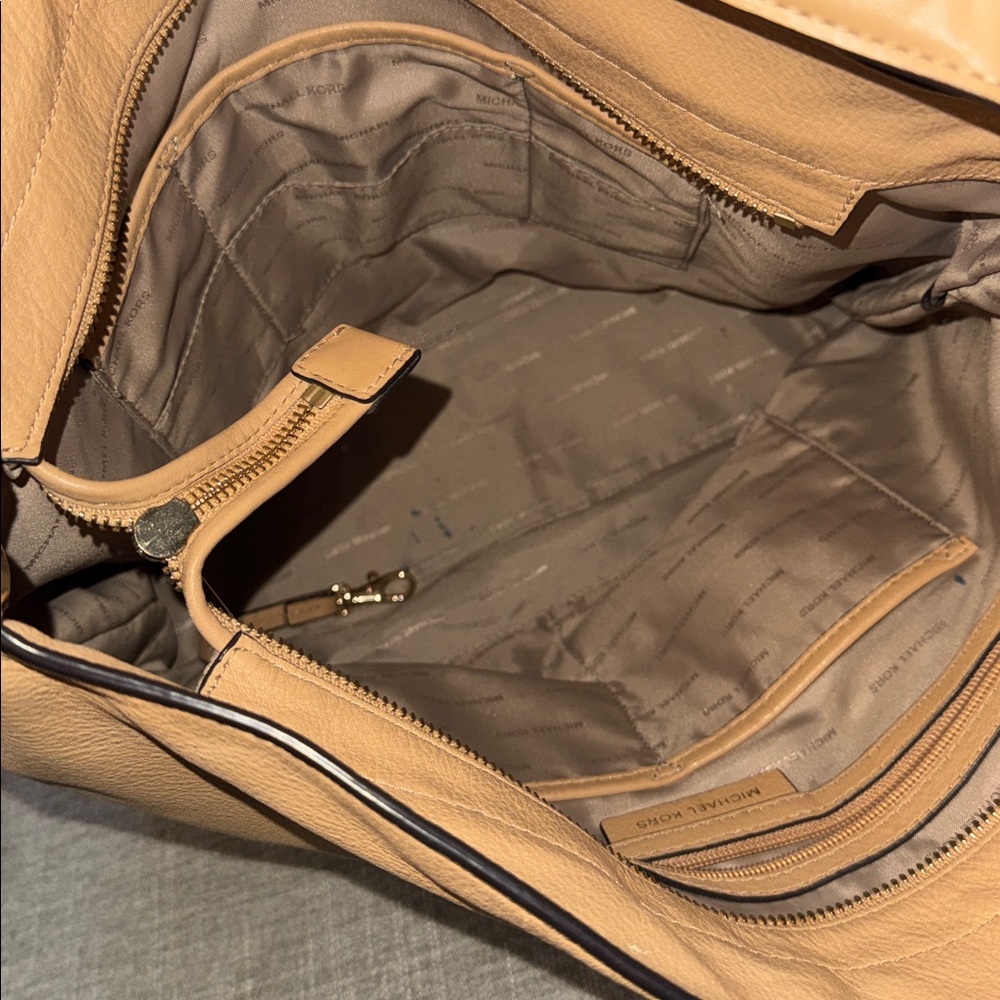 MK bag - Picture 4 of 4